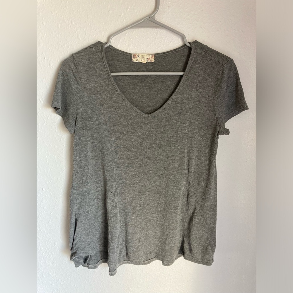 Lightweight gray tee